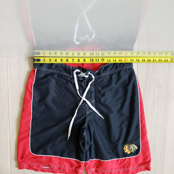 Chicago Blackhawks NHL Swim Trunks Mens XL Red Boardshorts Hockey Team - Picture 4 of 7